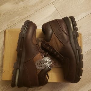 Kids Nike boots SZ 2